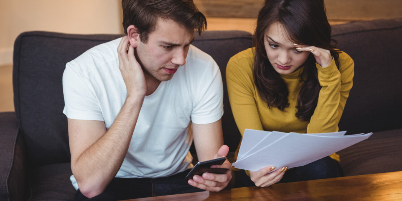 "Divorce and mortgage in California – homeowners reviewing options