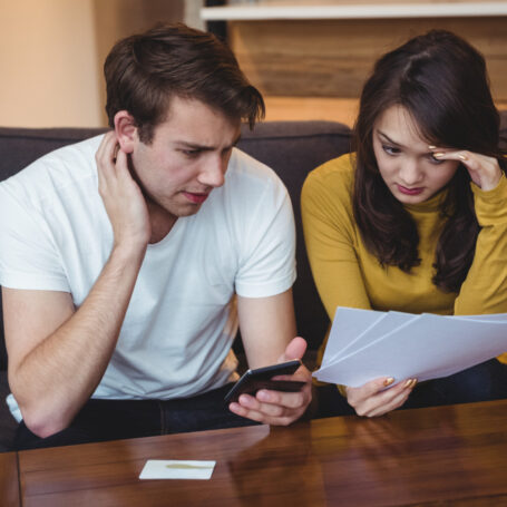 "Divorce and mortgage in California – homeowners reviewing options